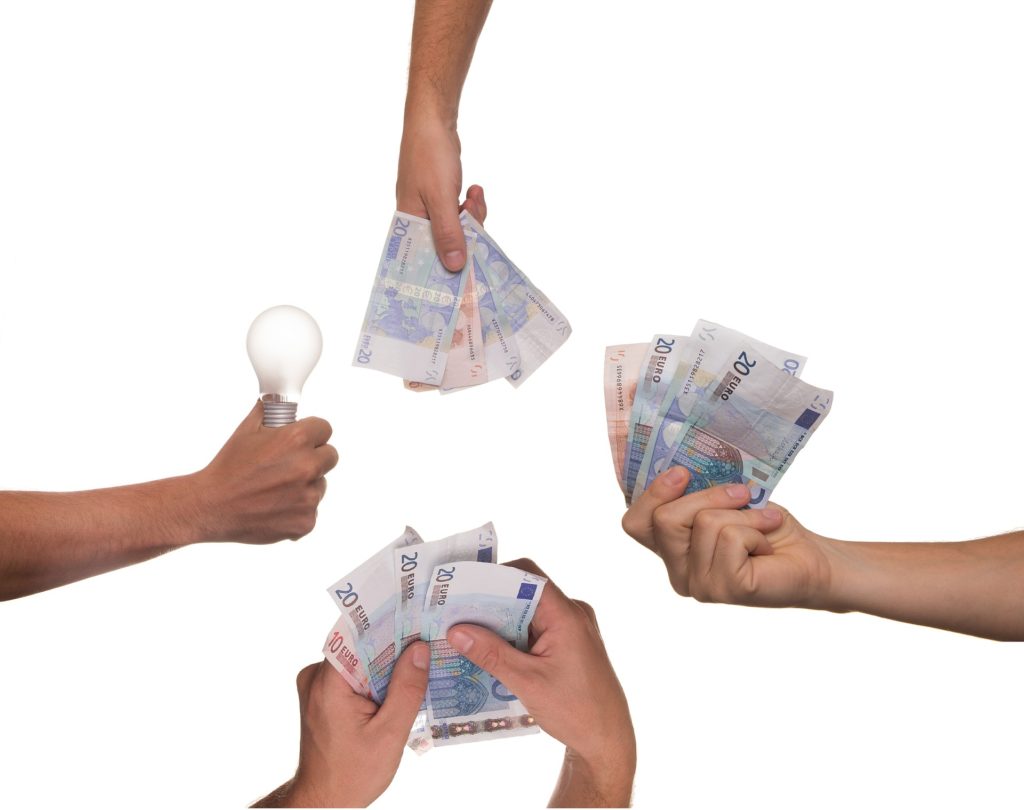 https://dailyalts.com/wp-content/uploads/2019/10/crowdfunding-3347415_1920-US-VC-Funding.jpg https://dailyalts.com/wp-content/uploads/2019/10/crowdfunding-3347415_1920-US-VC-Funding.jpg