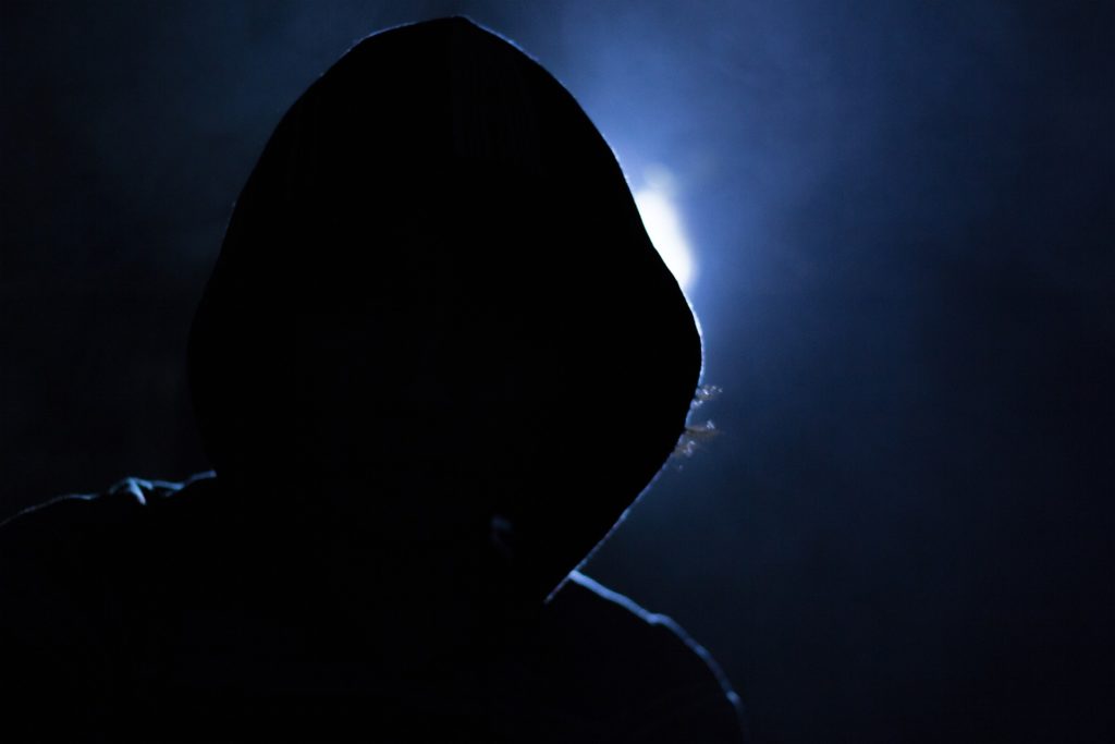 https://dailyalts.com/wp-content/uploads/2019/12/hacker-1725256_1920.jpg https://dailyalts.com/wp-content/uploads/2019/12/hacker-1725256_1920.jpg