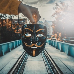 https://dailyalts.com/wp-content/uploads/2020/03/mask-3579320_1280-FB-fake-accounts-AI.jpg https://dailyalts.com/wp-content/uploads/2020/03/mask-3579320_1280-FB-fake-accounts-AI.jpg