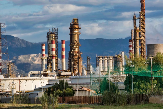 https://dailyalts.com/wp-content/uploads/2020/04/refinery-3400043_640-oil-etf.jpg https://dailyalts.com/wp-content/uploads/2020/04/refinery-3400043_640-oil-etf.jpg