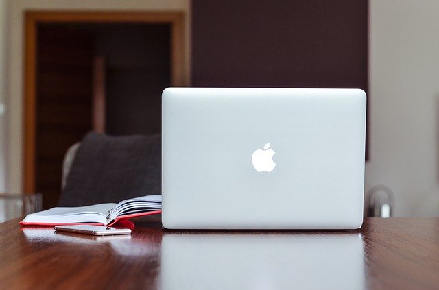 https://dailyalts.com/wp-content/uploads/2020/05/apple-1853259_640.jpg https://dailyalts.com/wp-content/uploads/2020/05/apple-1853259_640.jpg