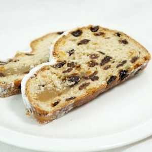 https://dailyalts.com/wp-content/uploads/2020/05/christmas-stollen-2790160_640-raisin-saas.jpg https://dailyalts.com/wp-content/uploads/2020/05/christmas-stollen-2790160_640-raisin-saas.jpg