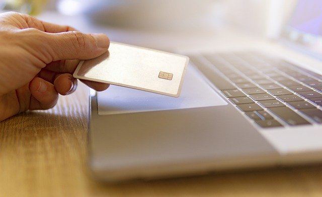 https://dailyalts.com/wp-content/uploads/2020/08/cyber-monday-5463567_640.jpg https://dailyalts.com/wp-content/uploads/2020/08/cyber-monday-5463567_640.jpg