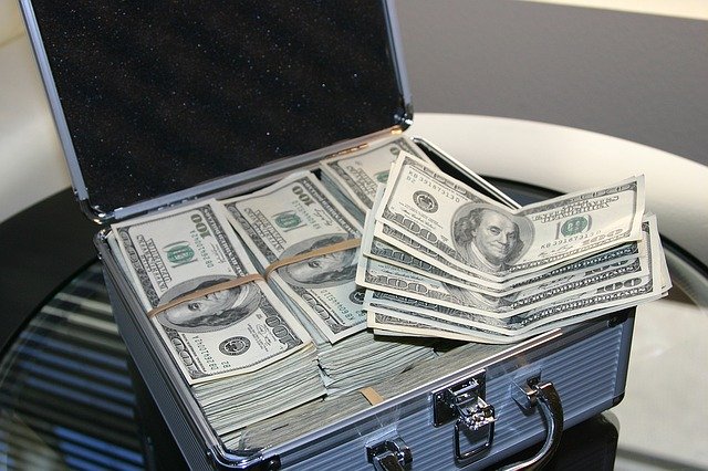 https://dailyalts.com/wp-content/uploads/2020/09/money-1428584_640.jpg https://dailyalts.com/wp-content/uploads/2020/09/money-1428584_640.jpg