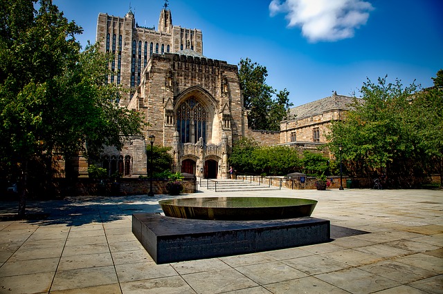 https://dailyalts.com/wp-content/uploads/2020/10/yale-university-1604157_640.jpg https://dailyalts.com/wp-content/uploads/2020/10/yale-university-1604157_640.jpg