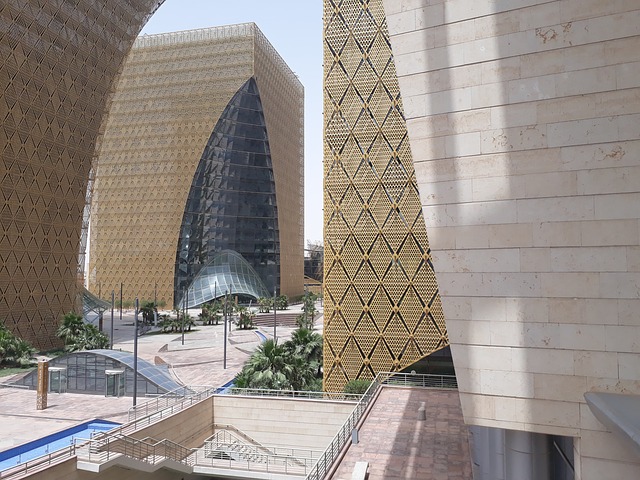 https://dailyalts.com/wp-content/uploads/2020/11/architecture-3408435_640.jpg https://dailyalts.com/wp-content/uploads/2020/11/architecture-3408435_640.jpg