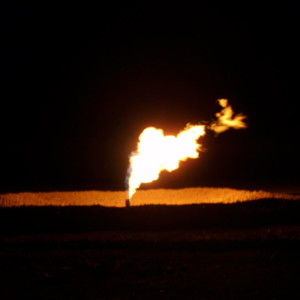 https://dailyalts.com/wp-content/uploads/2021/10/1024px-North_Dakota_Flaring_of_Gas.jpg https://dailyalts.com/wp-content/uploads/2021/10/1024px-North_Dakota_Flaring_of_Gas.jpg